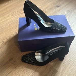Stuart Weitzman satin and rhinestone black pump, size 5